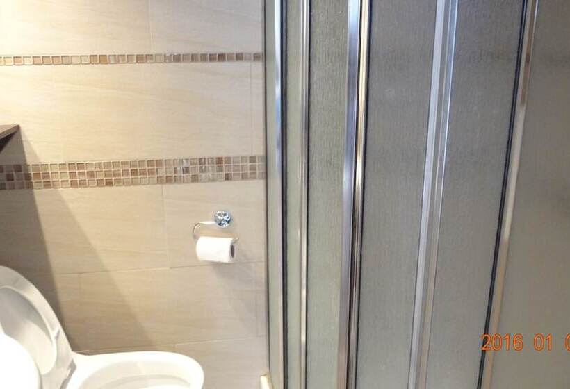 فندق Star Montreal