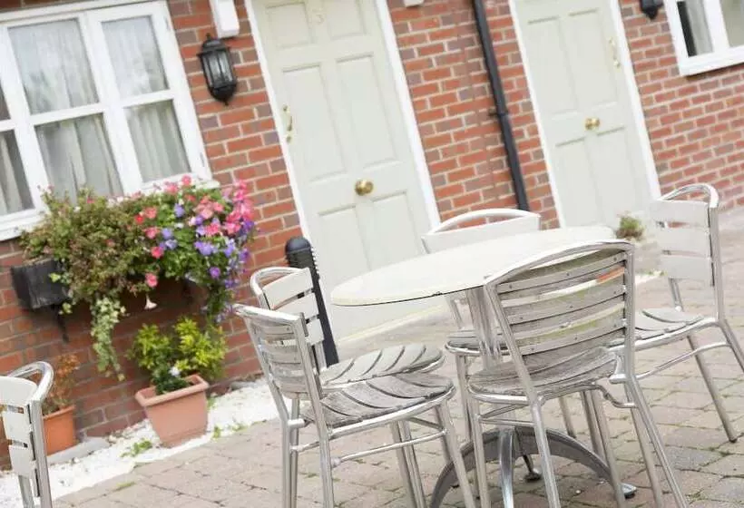 ホテル The Cherry Tree Inn