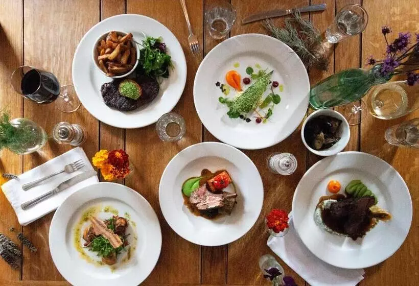 ホテル The Five Dials Inn