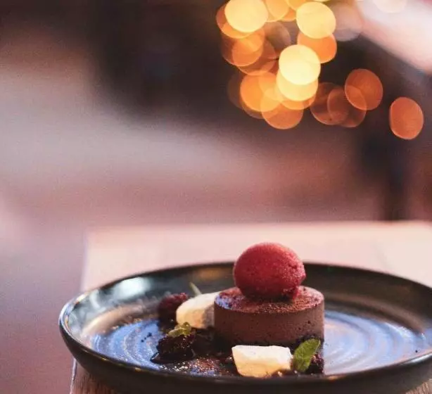 ホテル The Five Dials Inn