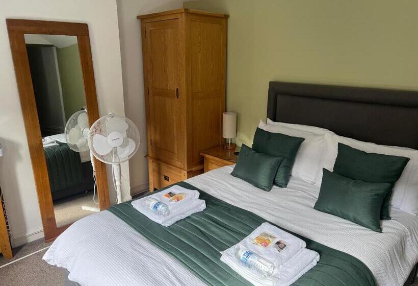 ホテル The Promenade Guest House