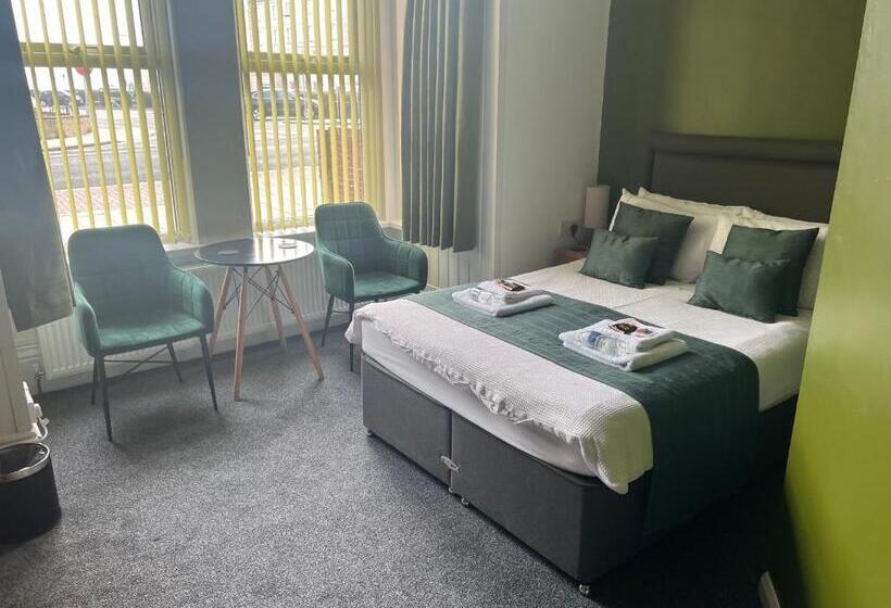 ホテル The Promenade Guest House