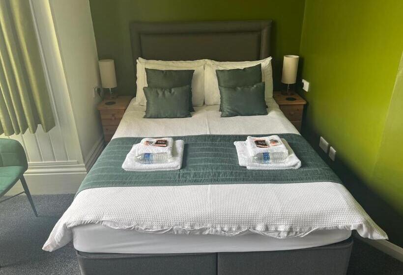 ホテル The Promenade Guest House