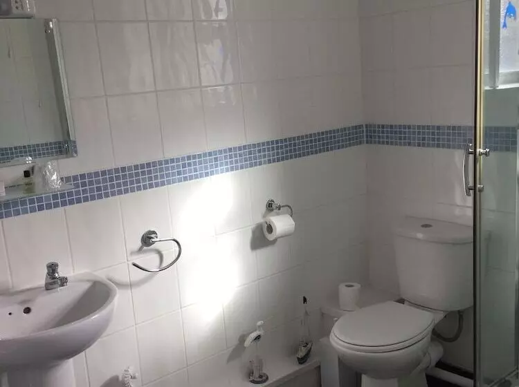 בית מלון כפרי The Victoria