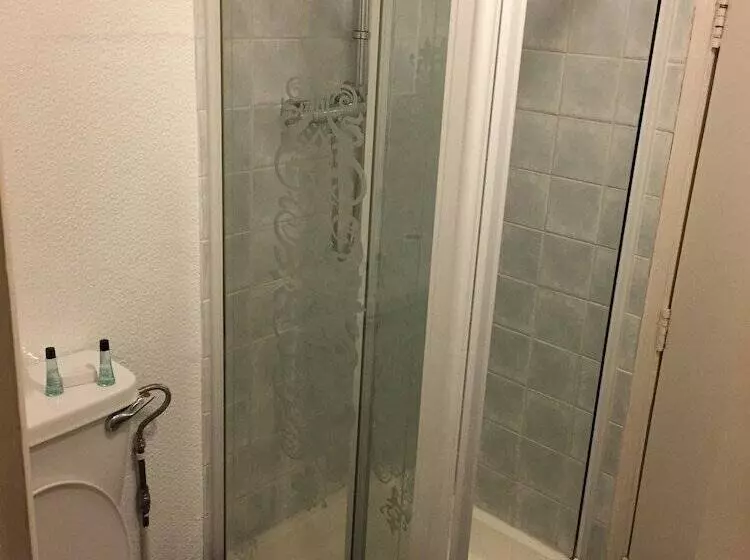 בית מלון כפרי The Victoria