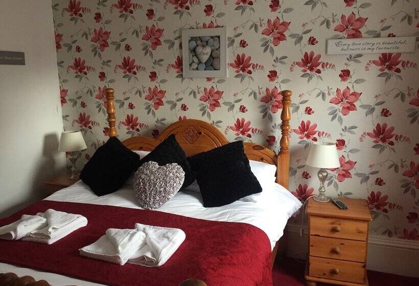 ホテル The Victoria