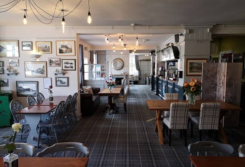 فندق Woolpack Inn