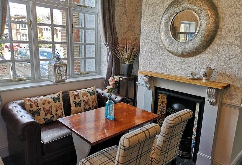 فندق Woolpack Inn