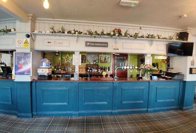 فندق Woolpack Inn