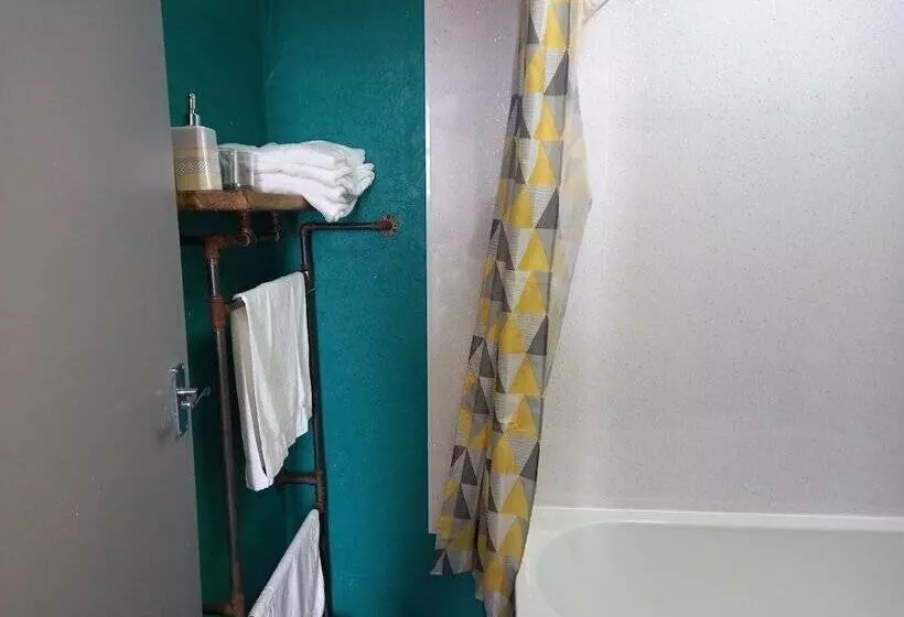 هتل Vinnie S Family