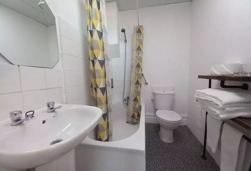 هتل Vinnie S Family