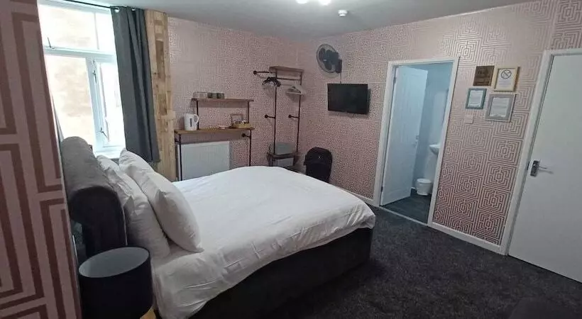 هتل Vinnie S Family