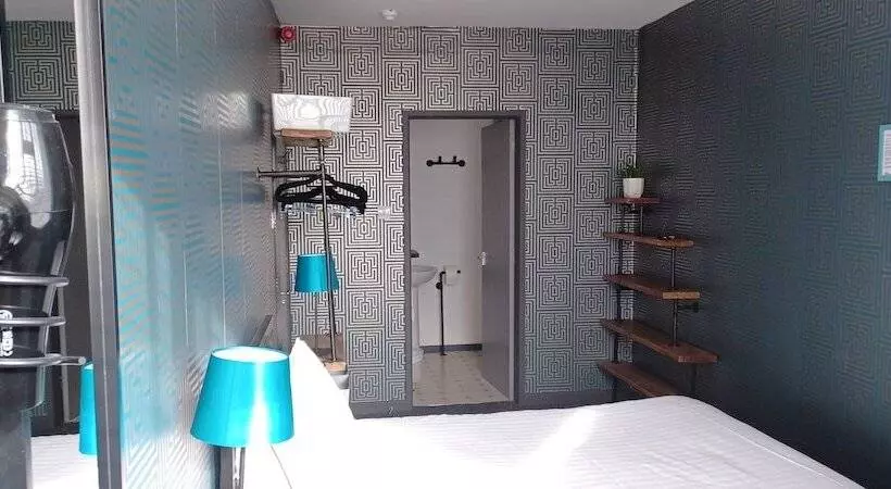 هتل Vinnie S Family