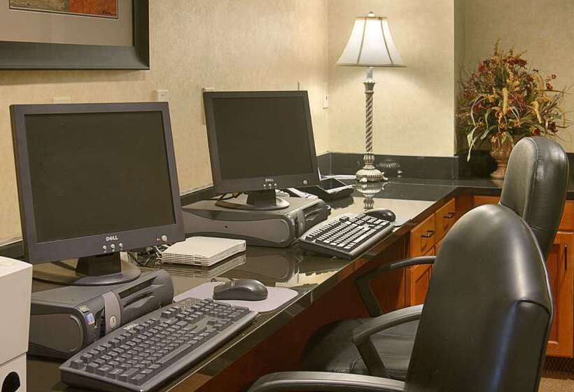 فندق Wingate By Wyndham Warner Robins