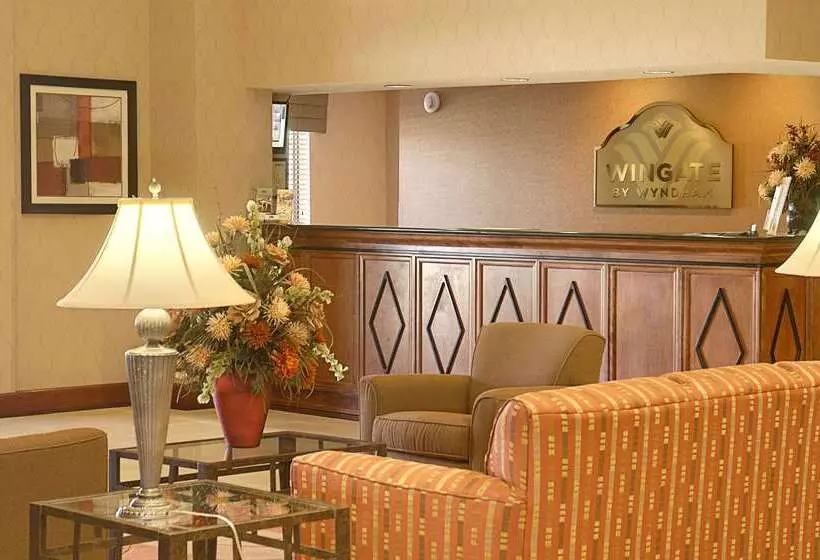 ホテル Wingate By Wyndham Warner Robins