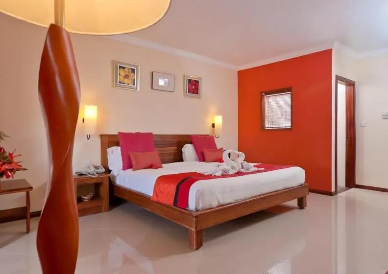 Jalsa Beach Hotel & Spa