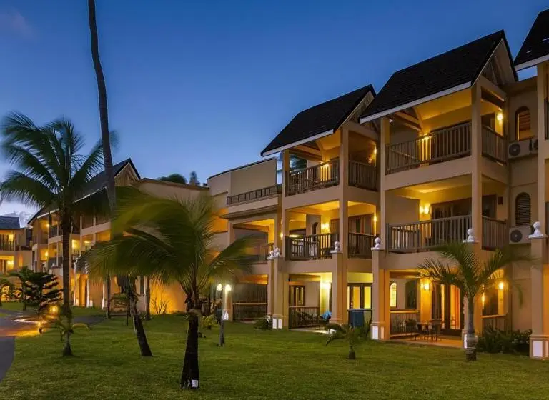 Jalsa Beach Hotel & Spa