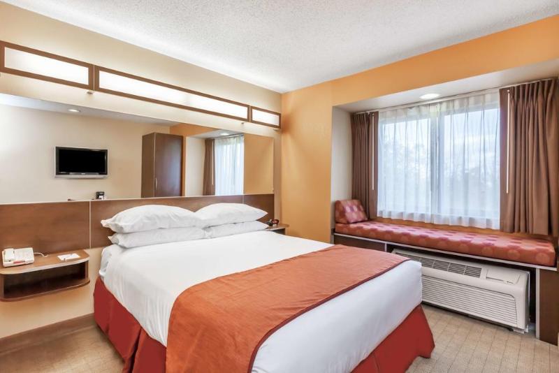 Microtel Inn & Suites Verona