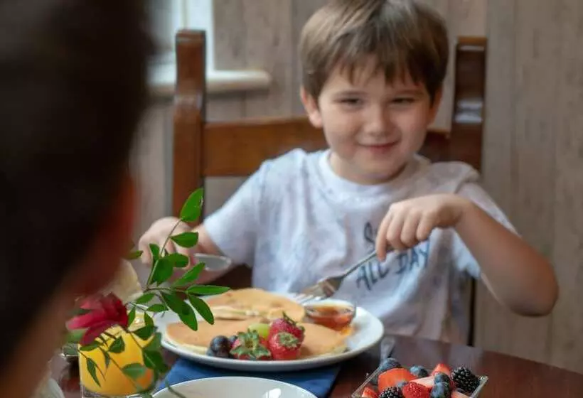 The Blue Keys Hotel, Southampton