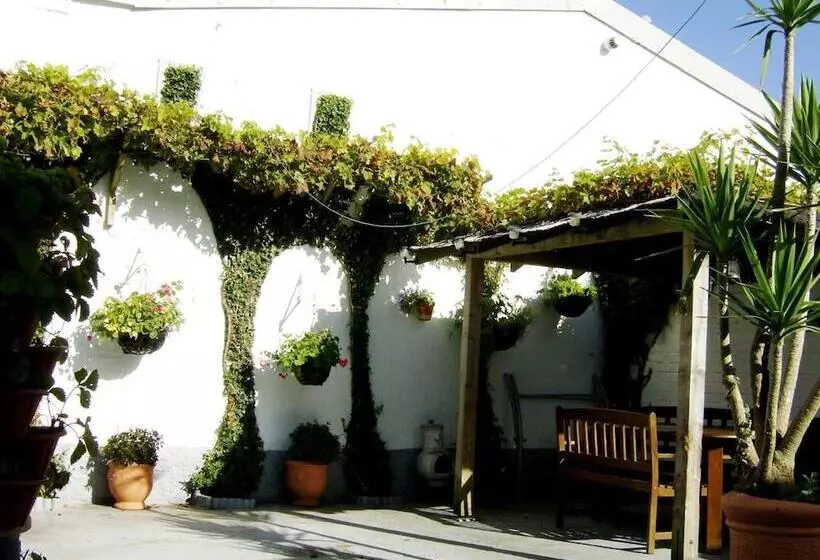 مبيت وإفطار Braedene Lodge