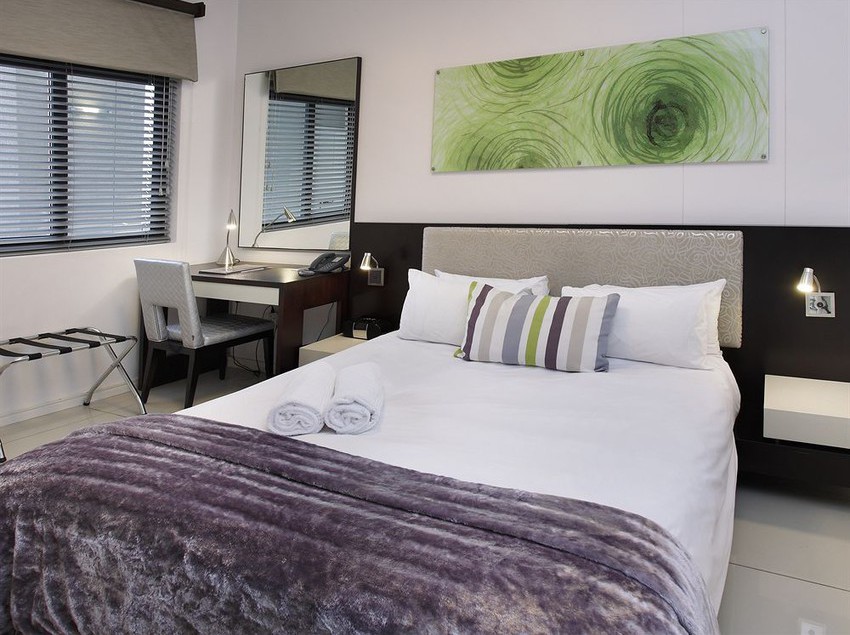 فندق The Capital 20 West