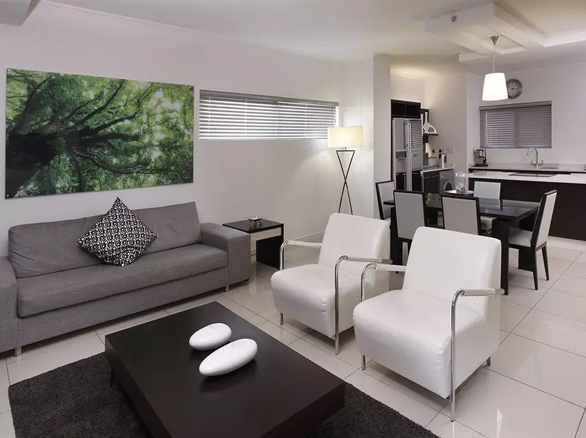 호텔 The Capital 20 West