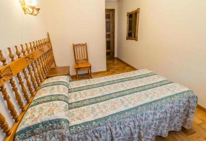 Apartamentos & Casas Rurales Santo Domingo De Silos