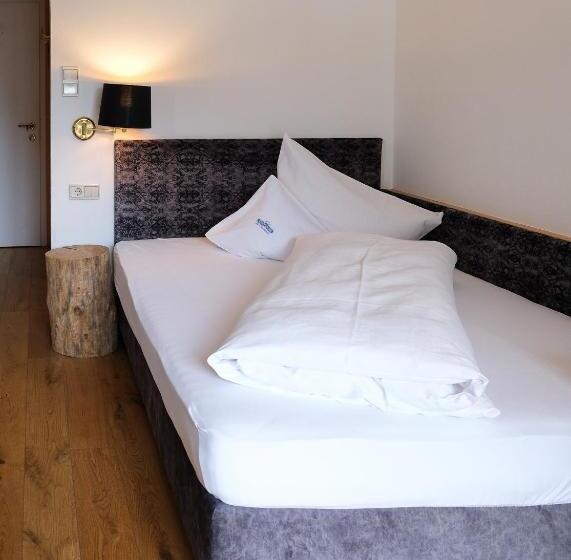 Ferien & Wellnesshotel Windschar