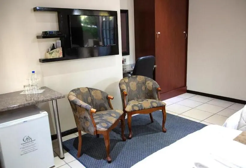 簡易ホテル Constantia Manor Guest House