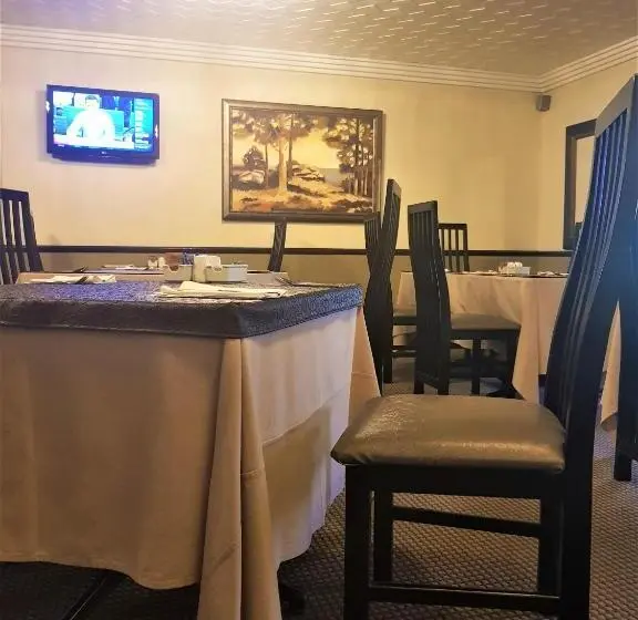 簡易ホテル Constantia Manor Guest House