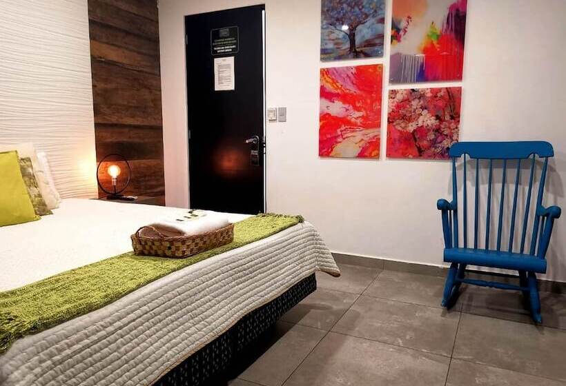 فندق Boutique Valverde Santa Elena