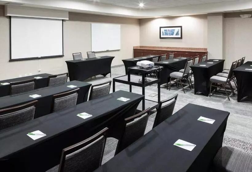 Otel Courtyard By Marriott Miami At Dolphin Mall