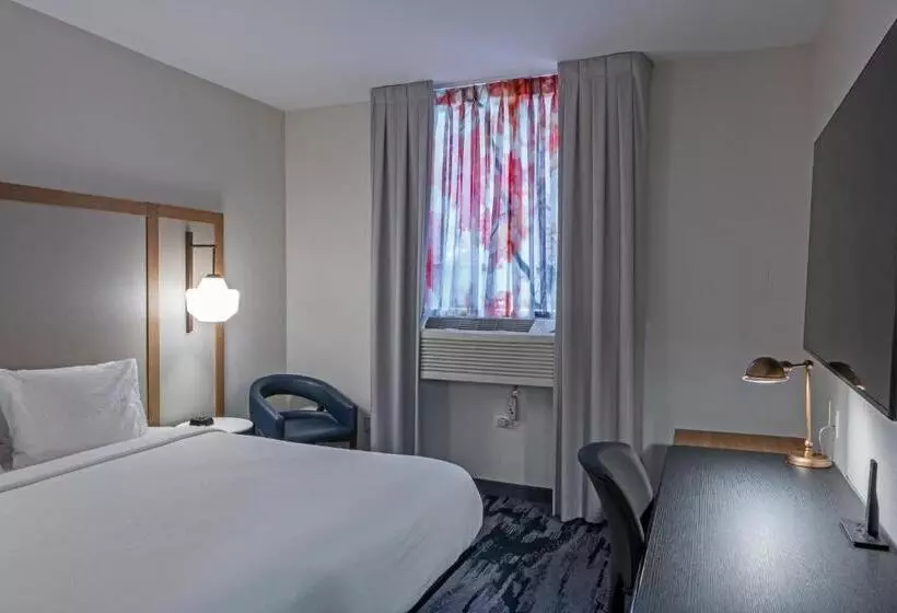 هتل Fairfield Inn By Marriott New York Laguardia Airport/astoria