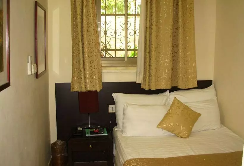 Hotelli The Little House In Bakah