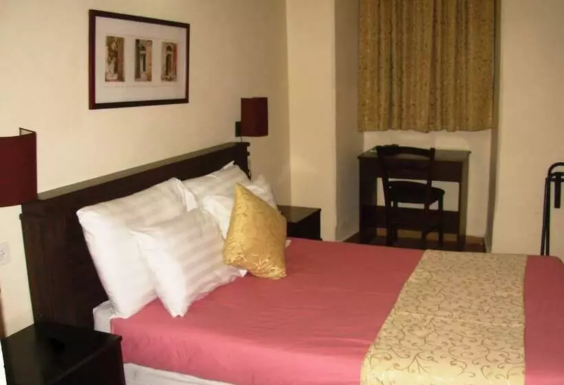 Hotelli The Little House In Bakah