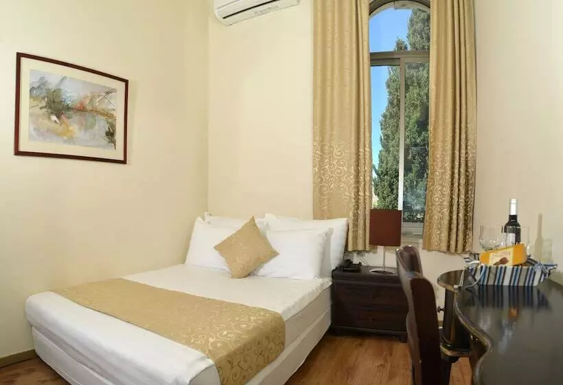 Hotelli The Little House In Bakah