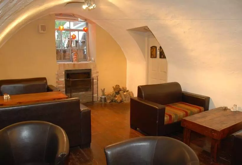 Hotelli The Little House In Bakah