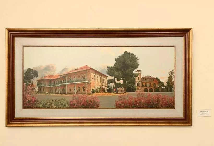 Hotelli A Little House In Rechavia