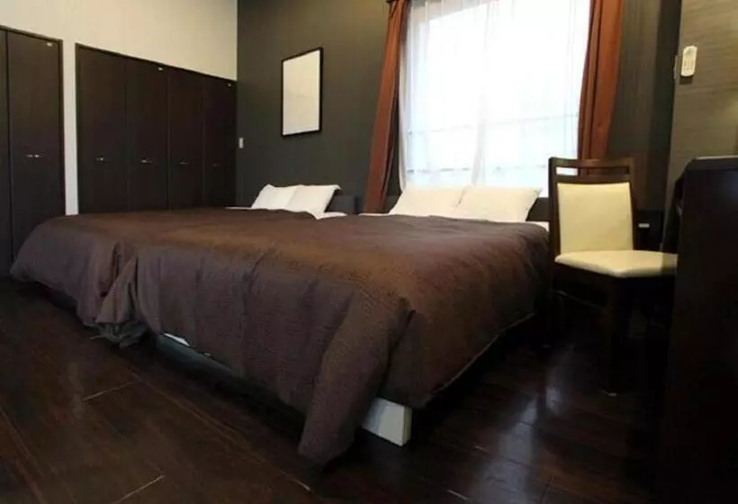 Otel Livemax Budget Esaka