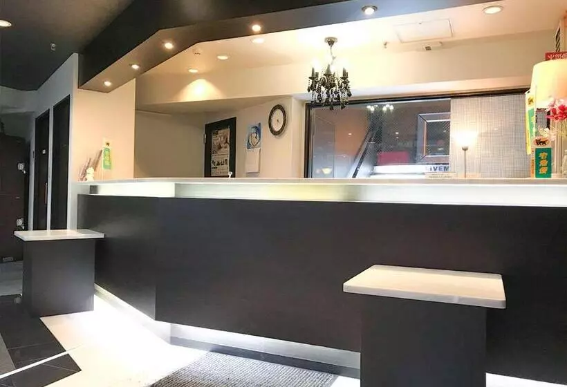 Otel Livemax Budget Esaka