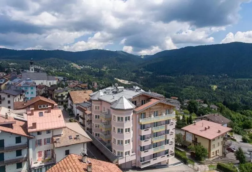 酒店 Luna Bianca Folgaria