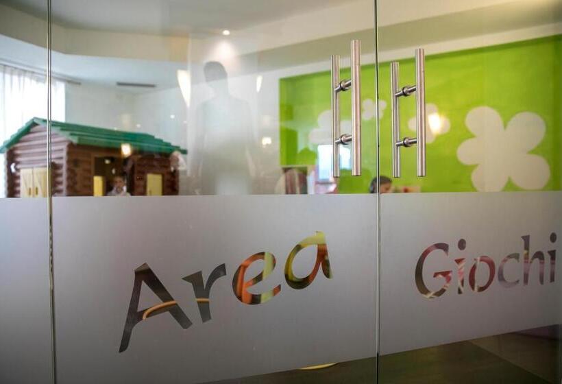 호텔 Luna Bianca Folgaria