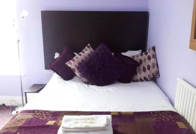 Hotell M And J Guest House