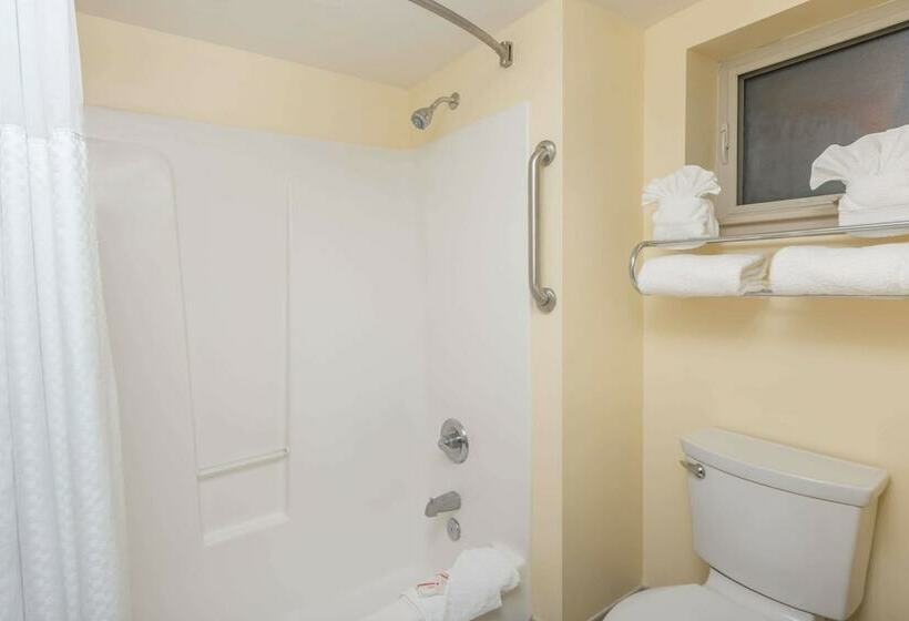 בית מלון כפרי Monarch Valley Inn Marina At Monterey Bay