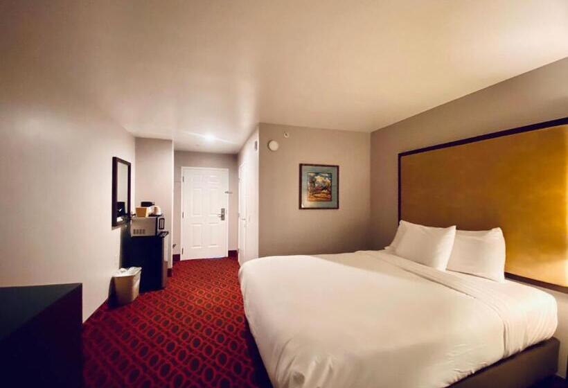 Отель Morro Shores Inn And Suites