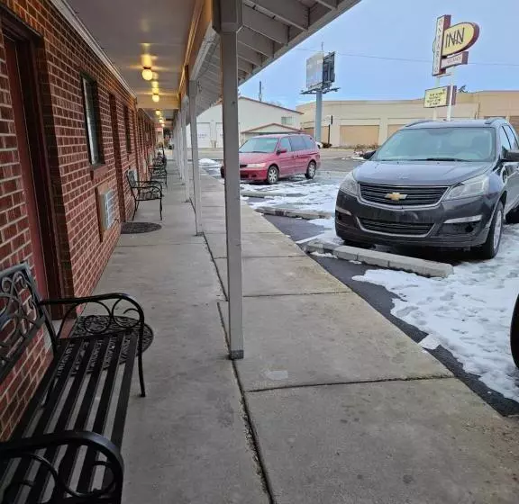 Отель Ontario Inn