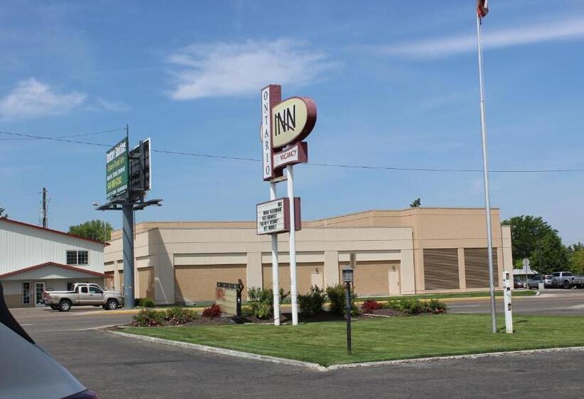 فندق Ontario Inn