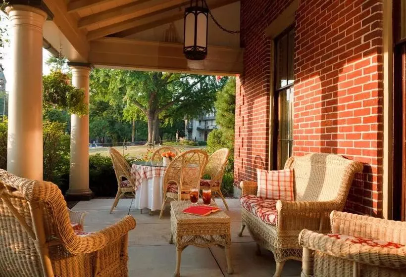 Отель The Sayre Mansion