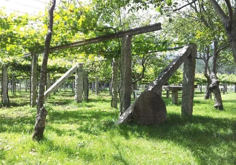 Os Areeiros Turismo Rural & Bodega