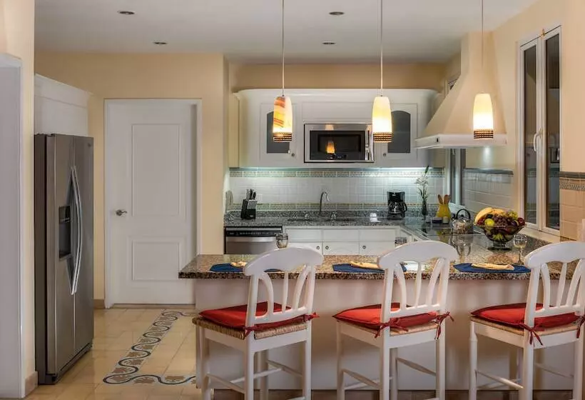 Pueblo Bonito Emerald Luxury Villas & Spa All Inclusive